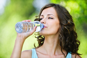 Полезно ли пить много воды?