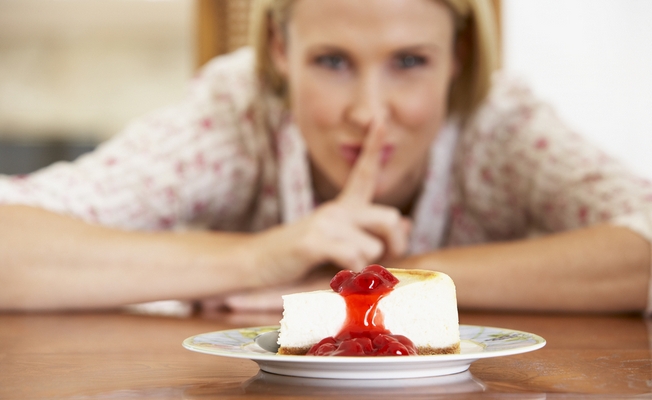 Полезные советы для женщин: как отказаться от сладкого